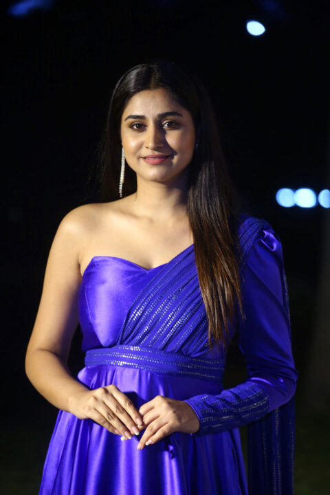 Varshini Sounderajan at Malli Modalaindi Pre Release Event