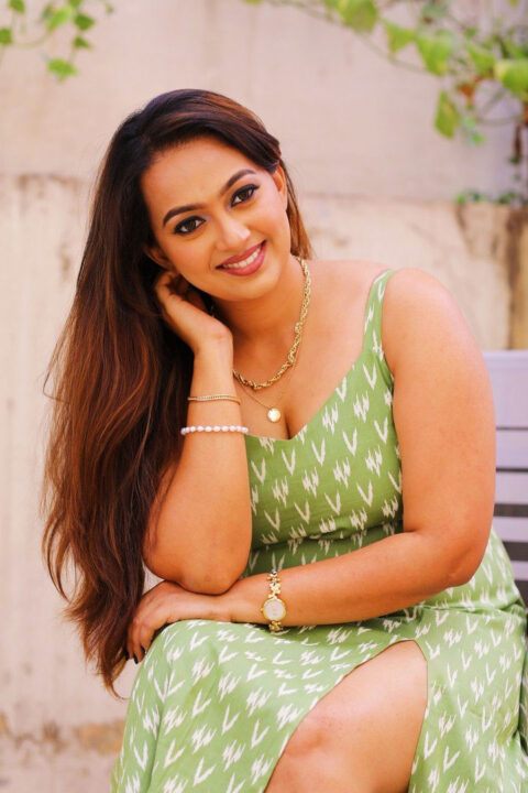 Ester Noronha hot stills at 69 Sanskar Colony interview