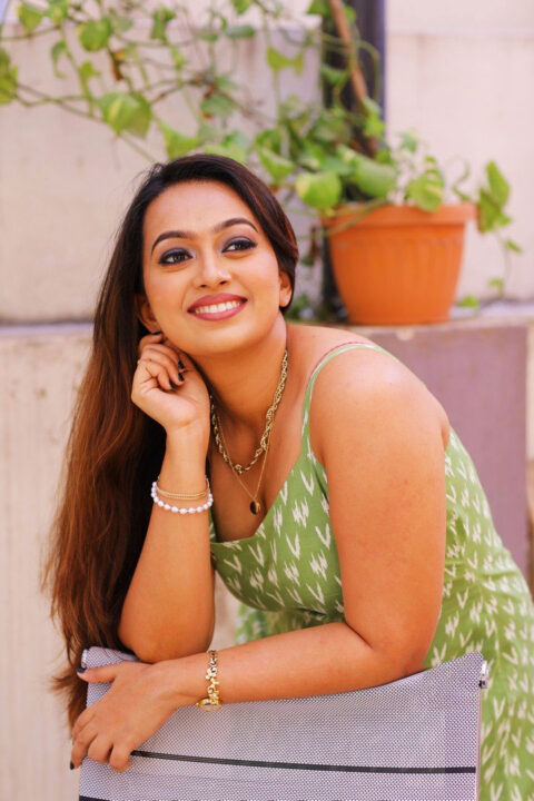 Ester Noronha hot stills at 69 Sanskar Colony interview