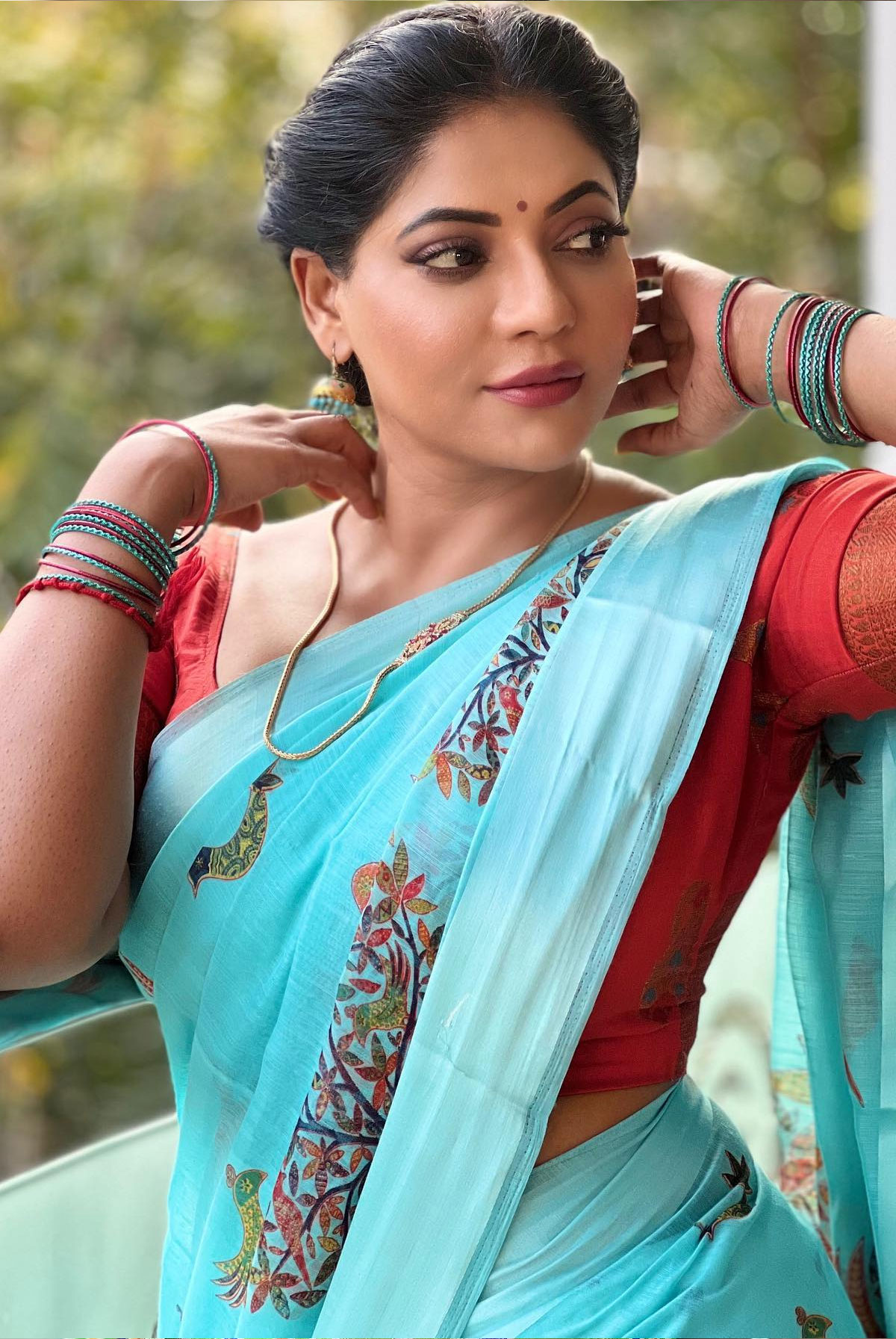 Reshma Pasupuleti In Saree Stills South Indian Actress