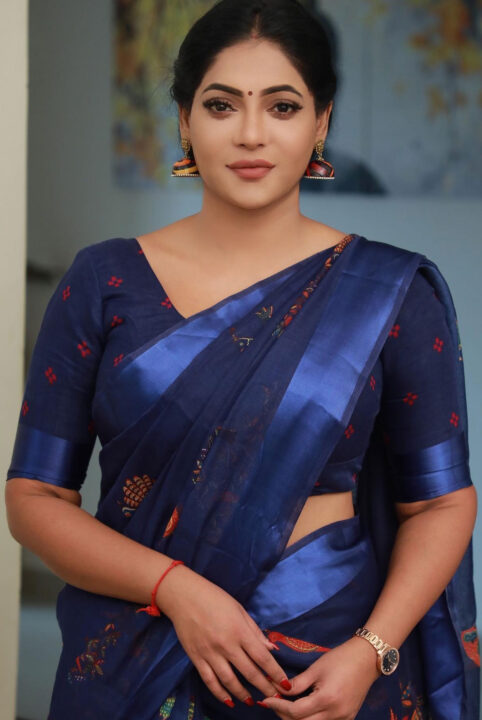 Reshma Pasupuleti latest stills in saree