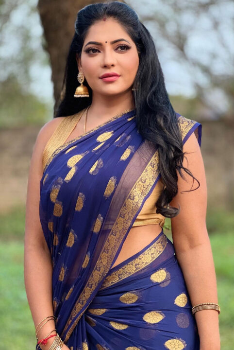 Reshma Pasupuleti latest stills in saree