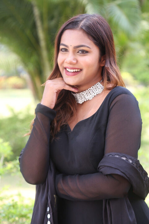 Ritu Shree stills at Amitabh Bachan Movie Press Meet