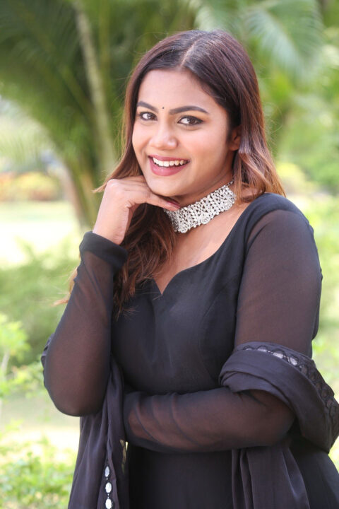 Ritu Shree stills at Amitabh Bachan Movie Press Meet