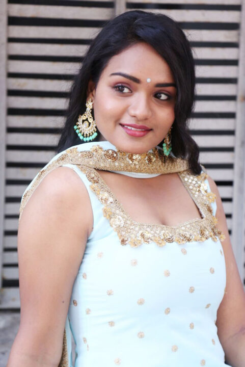 Madhu Priya hot cleavage stills