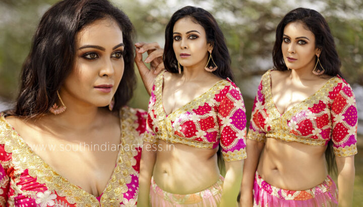 Chandini Tamilarasan in bridal lehenga photos