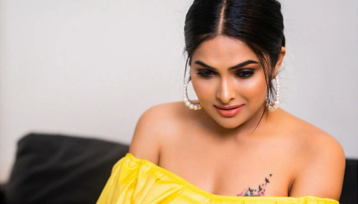 Divi Vadthya in yellow outfit photos