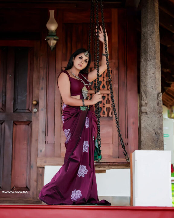 Malayalam serial actress Maneesha Mahesh latest photoshoot