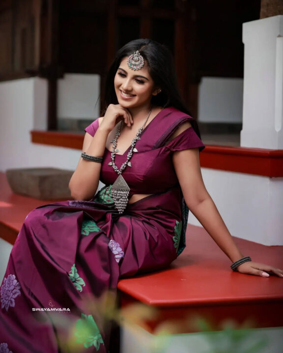 Malayalam serial actress Maneesha Mahesh latest photoshoot