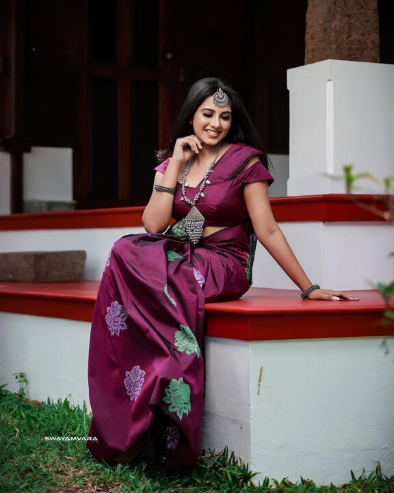 Malayalam serial actress Maneesha Mahesh latest photoshoot