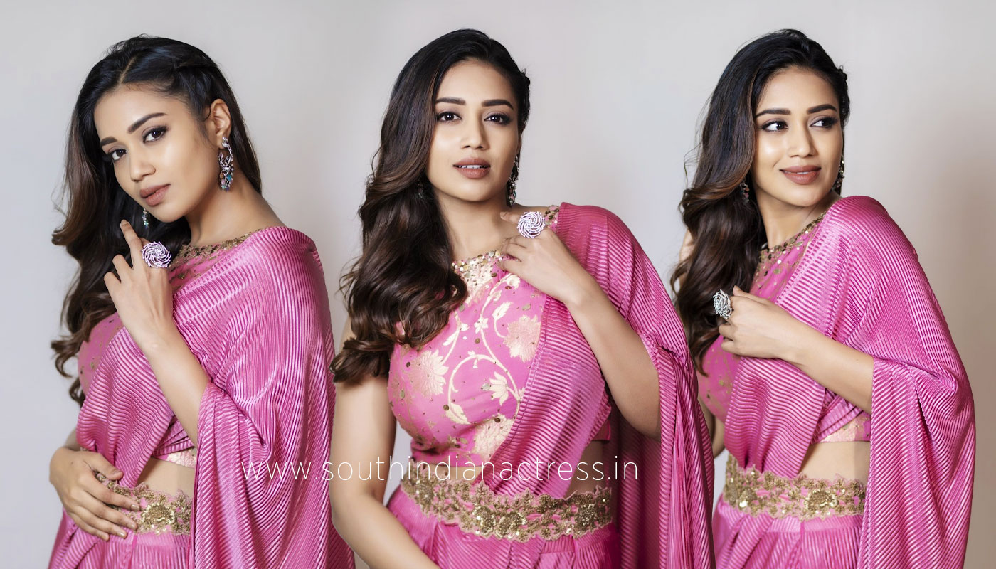 Nivetha Pethuraj in pink pleated drape saree photos