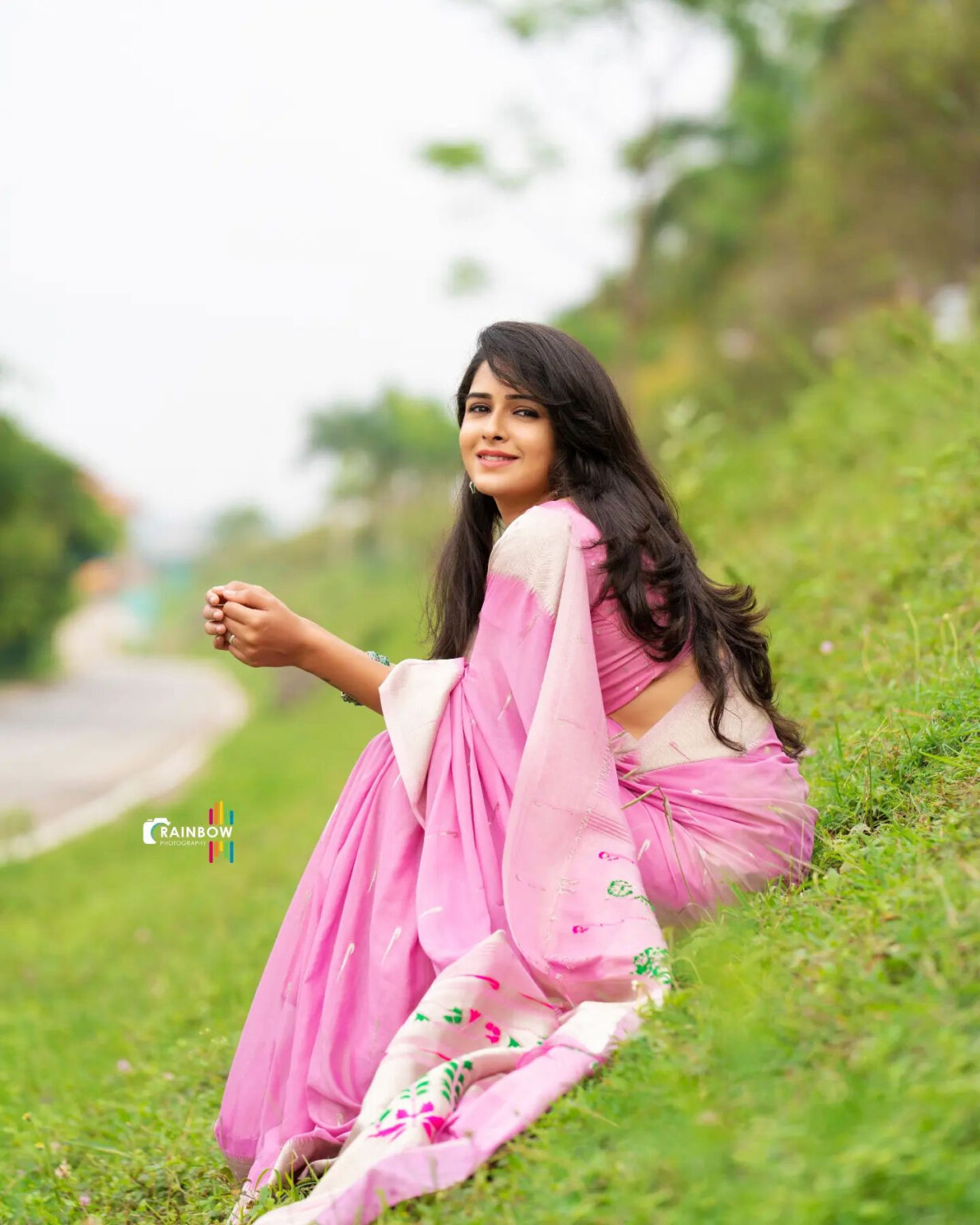 Supritha Sathyanarayan in pink georgette saree photos