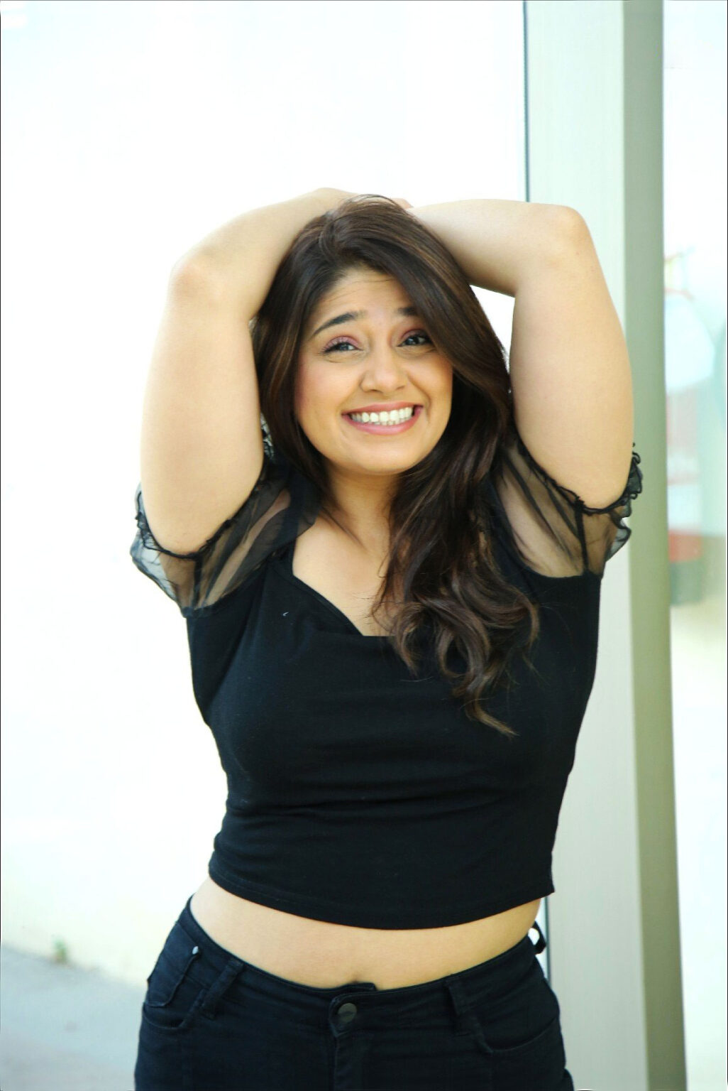 Chandni Bhagwanani latest stills in black outfit - South Indian Actress