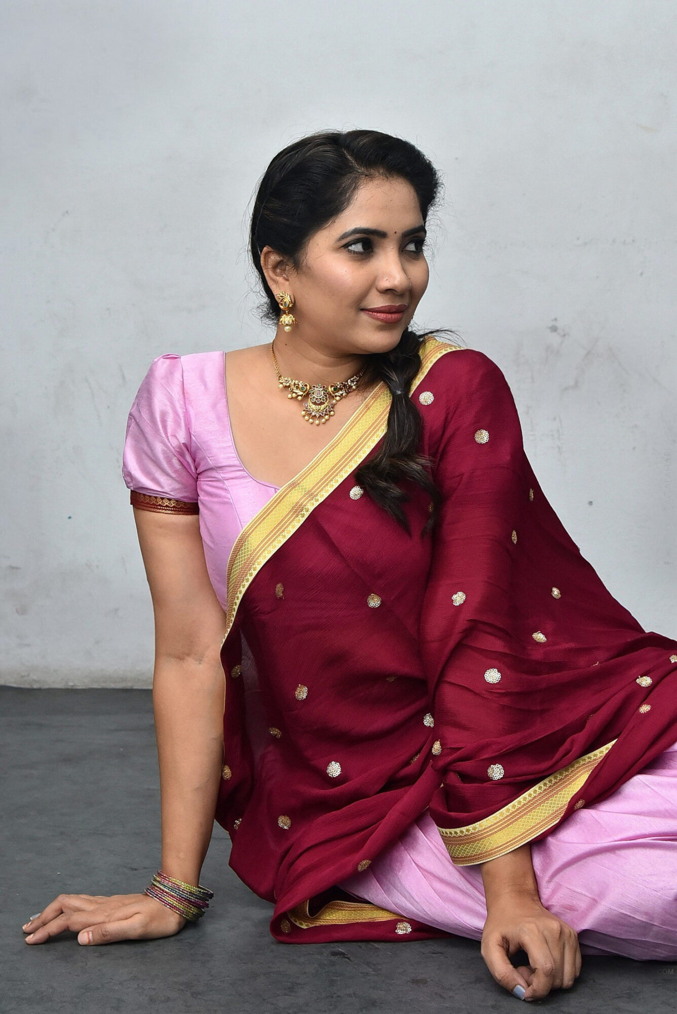 Anchor Indu hot stills in half saree - South Indian Actress