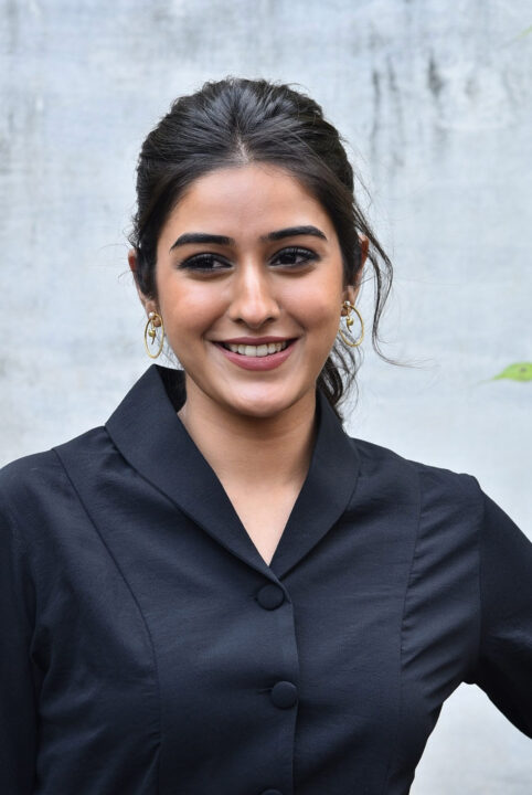 Sakshi Vaidya at Agent Movie Teaser Launch