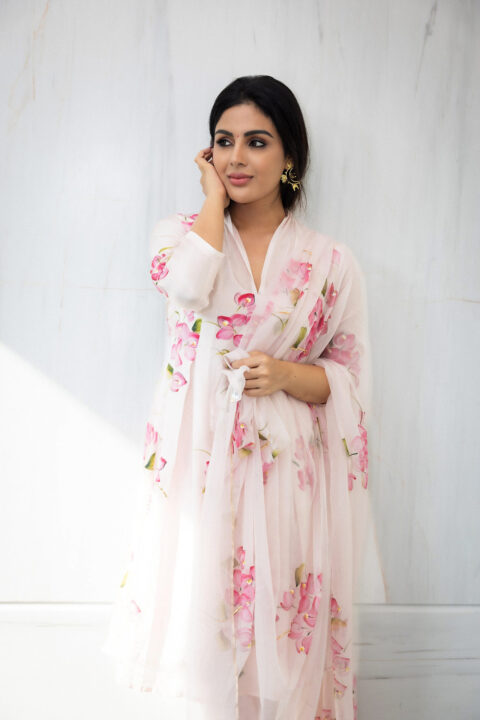 Samyuktha Menon in peach silk kurta