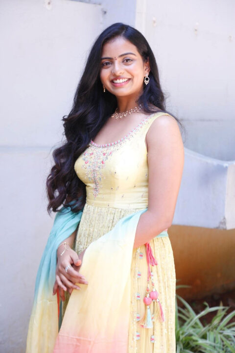 Reethu Gayatri at Ravana Kalyanam Movie Opening