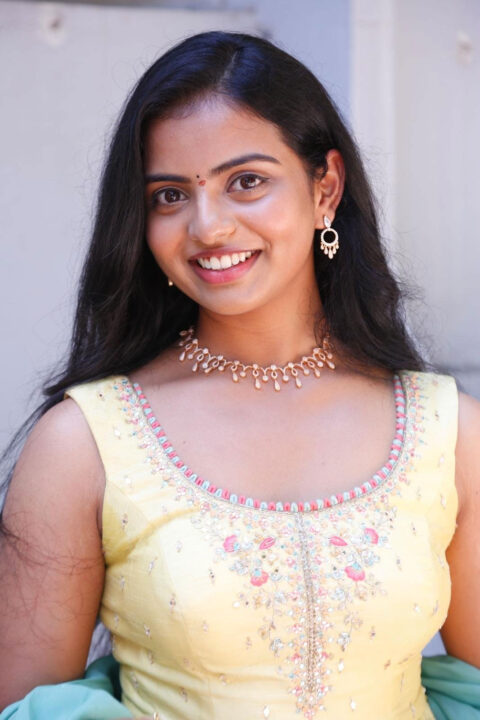 Reethu Gayatri at Ravana Kalyanam Movie Opening