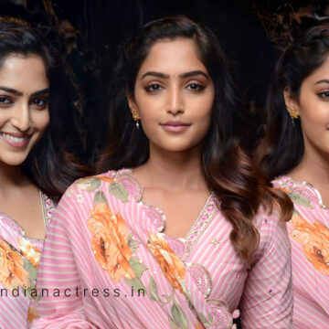 Reba Monica John at Samajavaragamana Teaser Launch