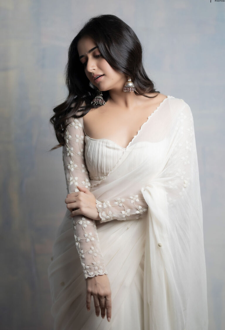 Ashika Ranganath in off white saree photoshoot