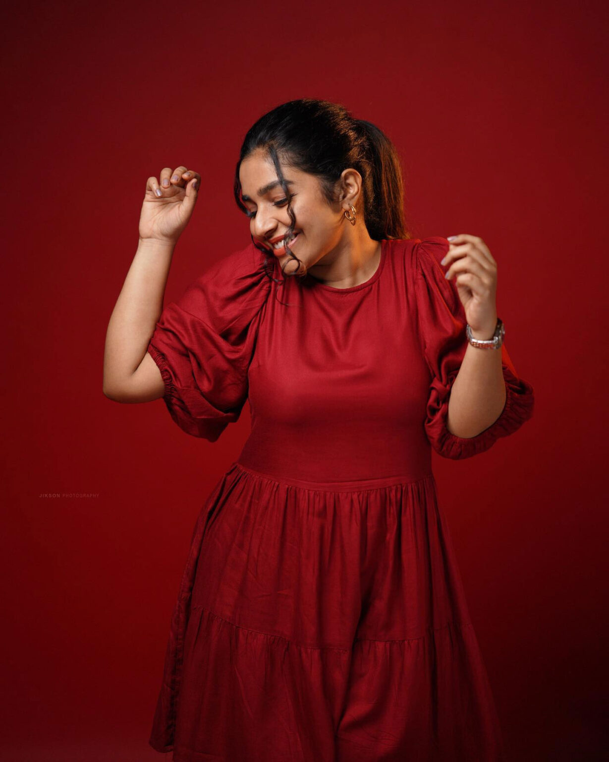 Rajisha Vijayan flaunts in red dress - South Indian Actress