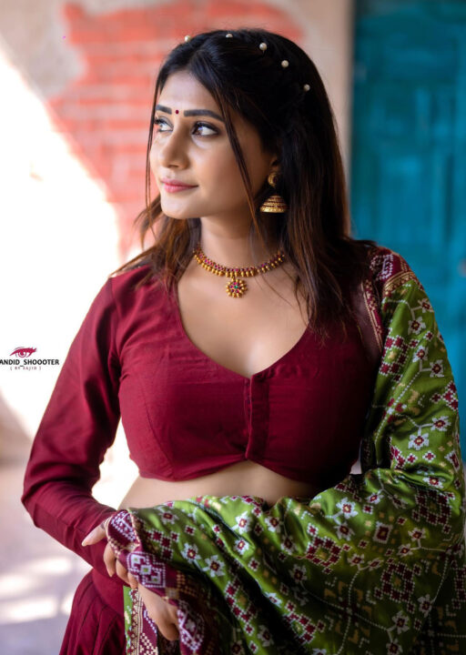 Vasanthi Krishnan stills in half saree lehenga