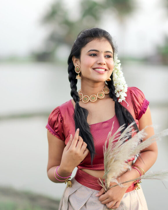 Aruljothi Arockiaraj in traditional wear photos
