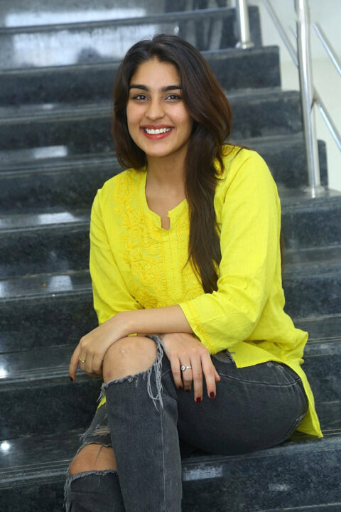 Yukti Thareja stills at Rangabali movie interview