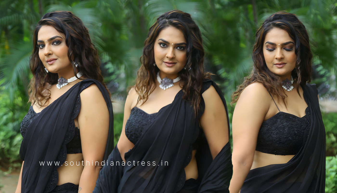 Neha Deshpande sizzles at Raju Gari Kodi Pulao Press Meet