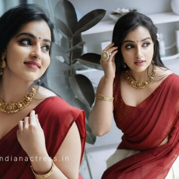 Malavika Menon in Half Saree
