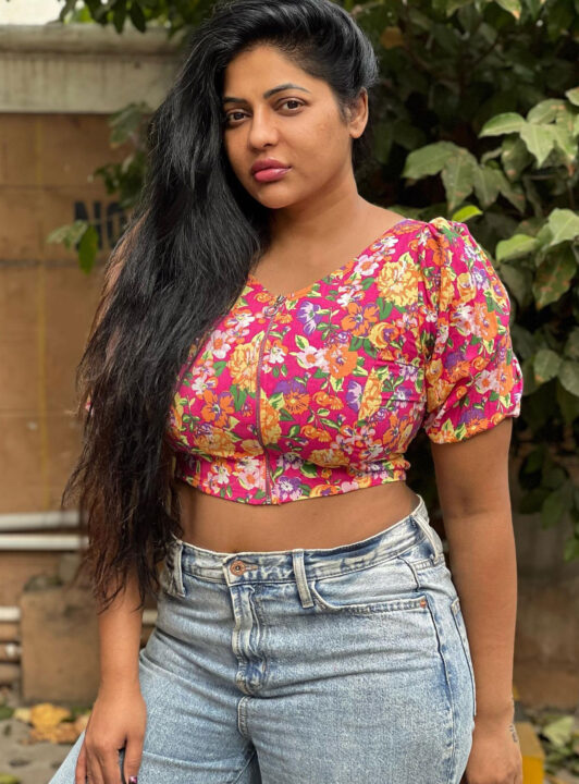 Reshma Pasupuleti big boobs photos