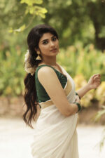 Pragya Nagra in Kerala Saree photos - South Indian Actress