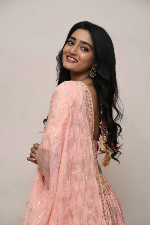 Hrithika Srinivas in peach lehenga photos