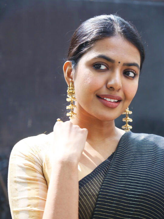 Shivani Rajashekar at Kota Bommali movie interview