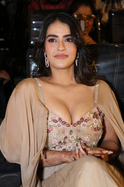Kavya Thapar big boobs photos at Eagle movie trailer launch