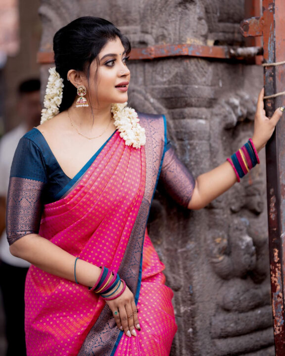 Redefining Fashion Norms with Gayathri Shan: The Kanchipuram Saree Revolution