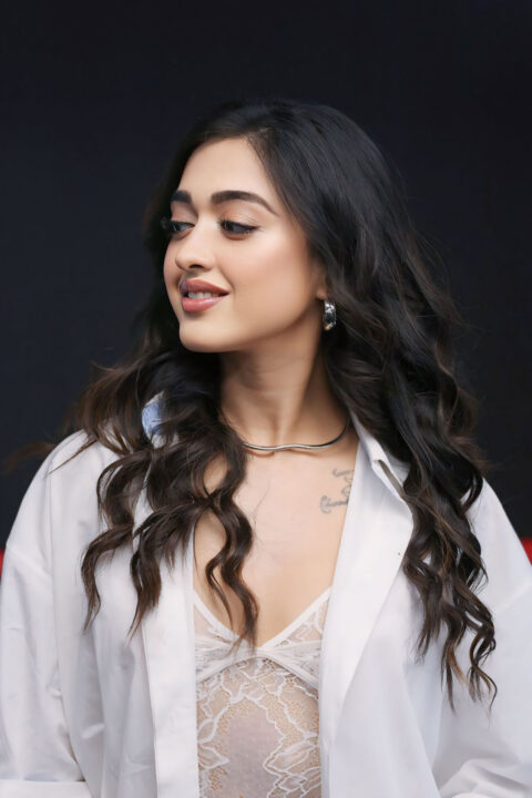 Gayatri Bhardwaj Stunning White Shirt Look at Buddy trailer launch