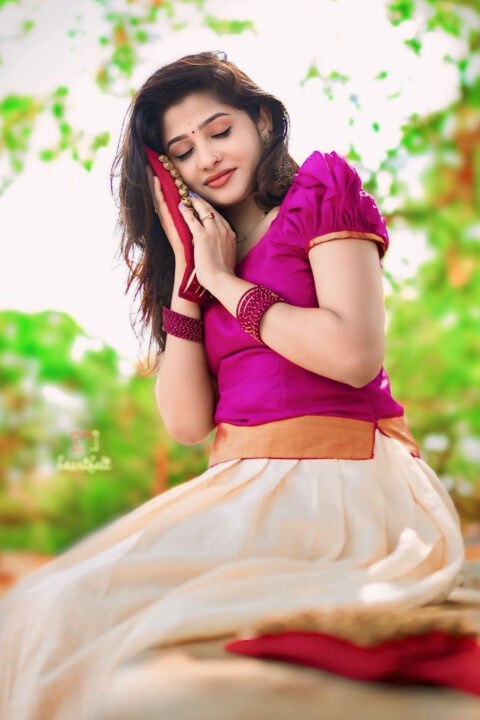 Neema Mathew Kerala Pattu Pavadai Photoshoot