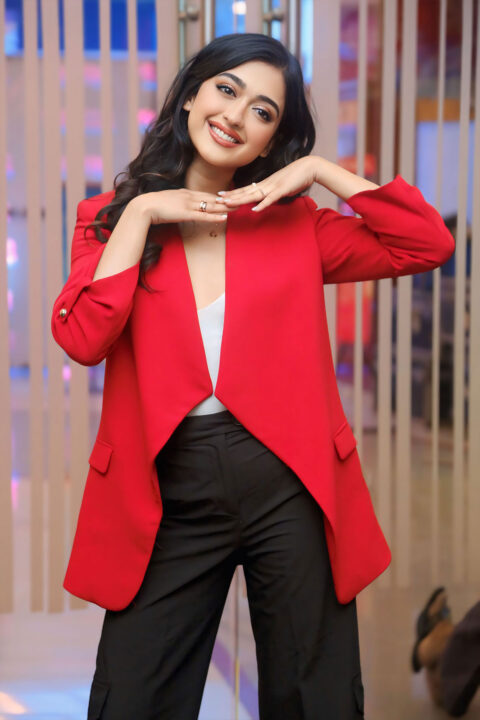 Gayatri Bharadwaj Stuns in Red Blazer at Buddy Press Meet