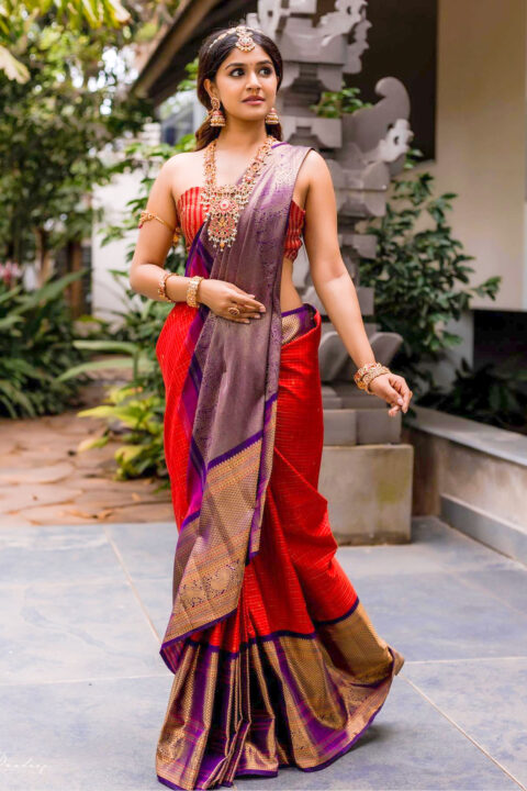 Sanjana Anand Styled in Handloom Kattam Saree