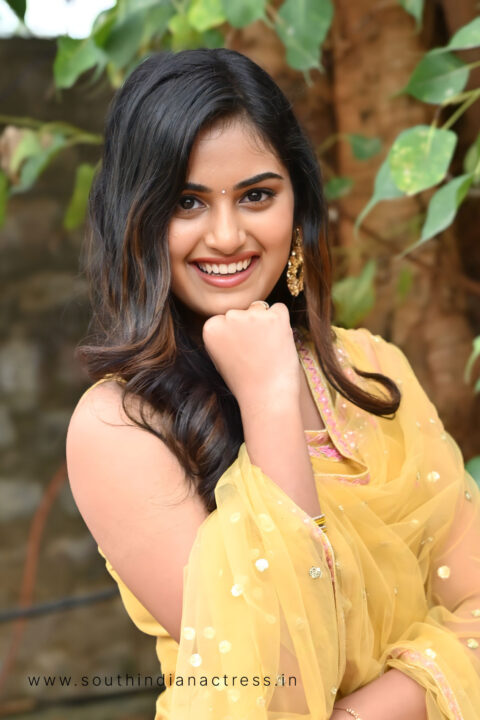 Vaishnavi Krishnamurthy Elegant Look at Manmayi Press Meet