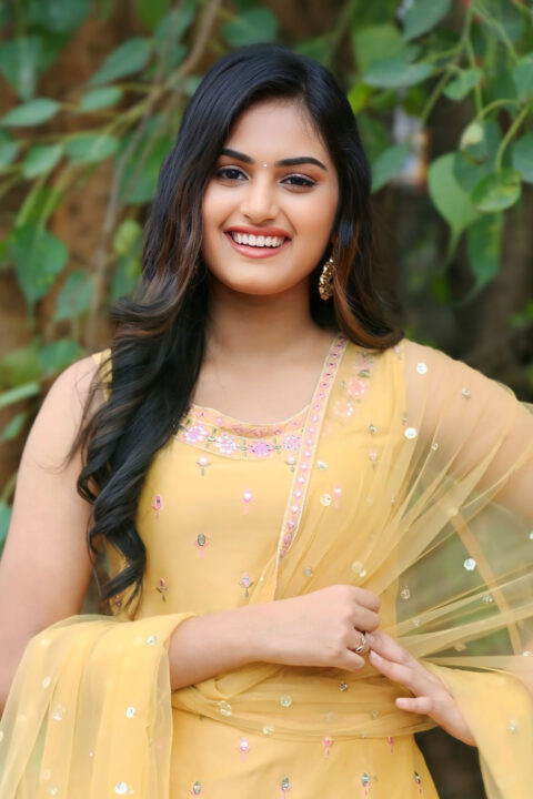 Vaishnavi Krishnamurthy’s Beautiful Stills at Manmayi Press Meet