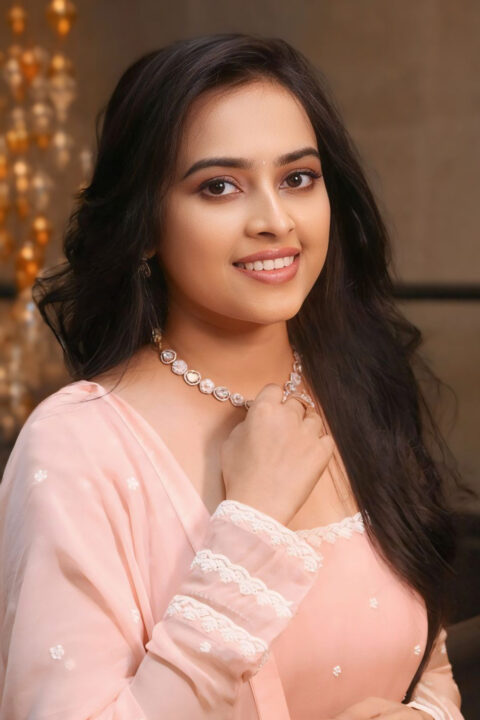 Sri Divya in Peach Anarkali Gown at Sathyam Sundaram Event