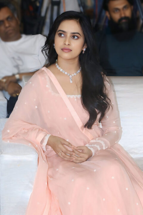 Sri Divya Glows in Peach Anarkali at Sathyam Sundaram Event