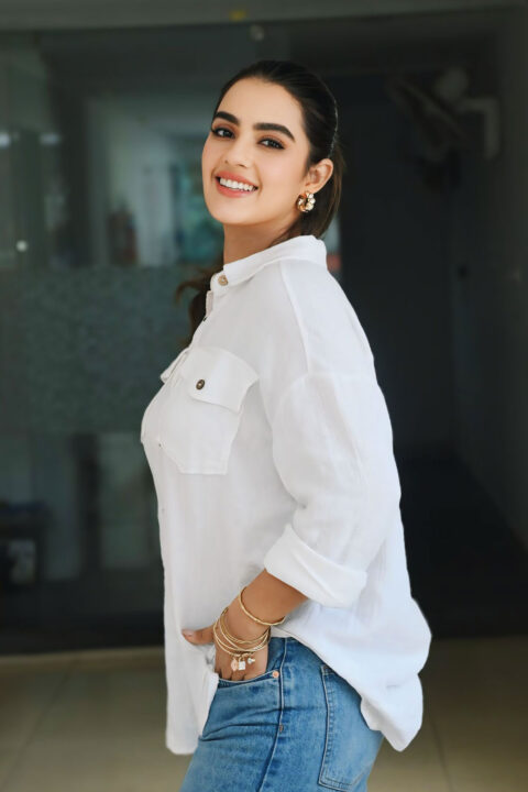 Kavya Thapar Keeps it Classy in White Shirt and Denim at Viswam Event