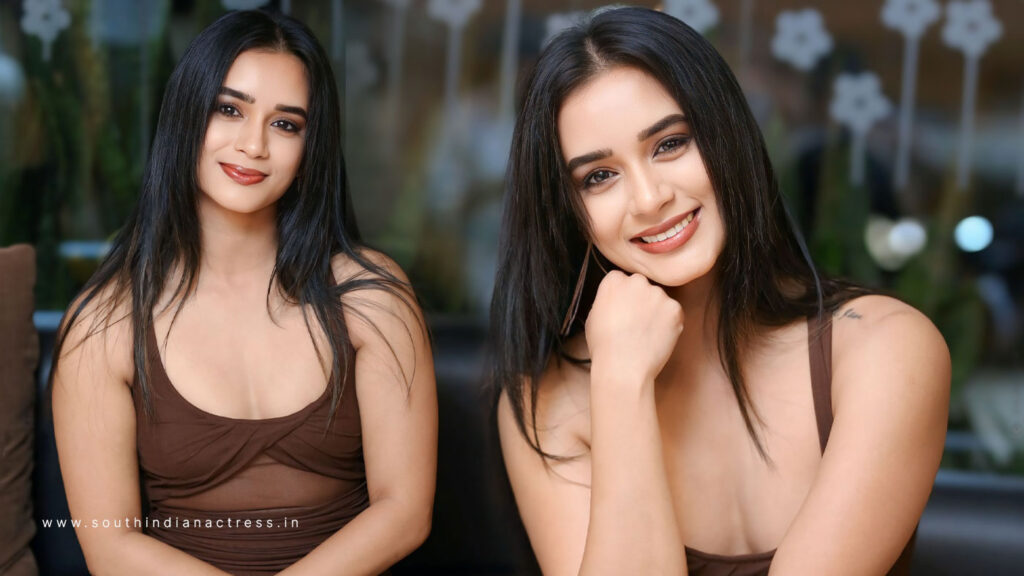 Neha Krishnan stills at Kali movie Pre-Release