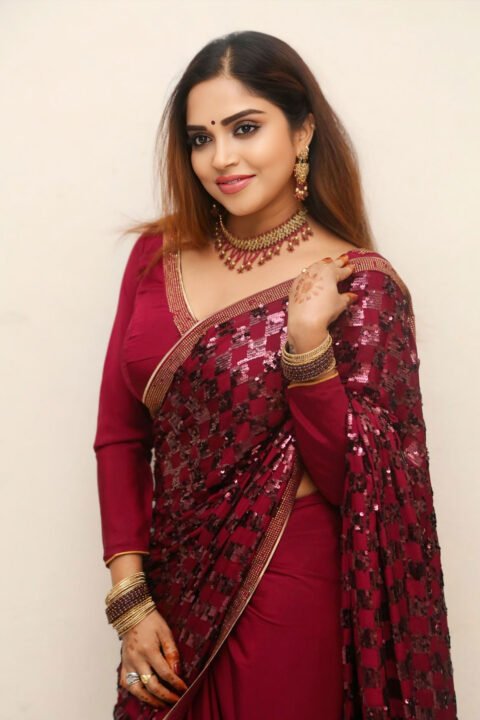 Karunya Chowdary in Glam Look at Erracheera Glimpse Release Press Meet