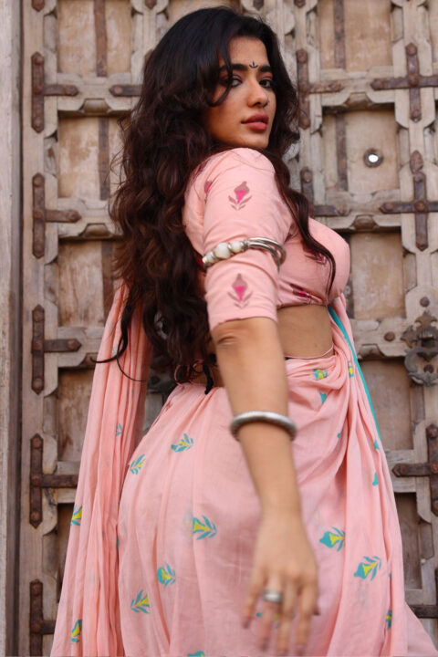 Hot Photoshoot of Ketika Sharma in Peach Traditional Attire