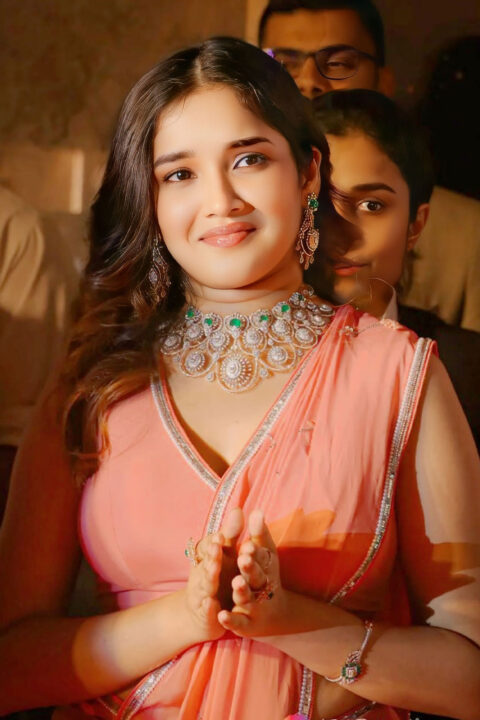 Anikha Surendran Shines in Saree at Bhima Jewellery Kozhikode Opening