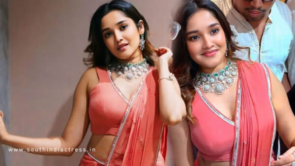 Anikha Surendran in Saree at Bhima Jewellery Kozhikode Showroom Launch